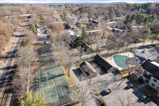 $595,000 | 29 Concord Greene, Unit 3, Concord, MA 01742