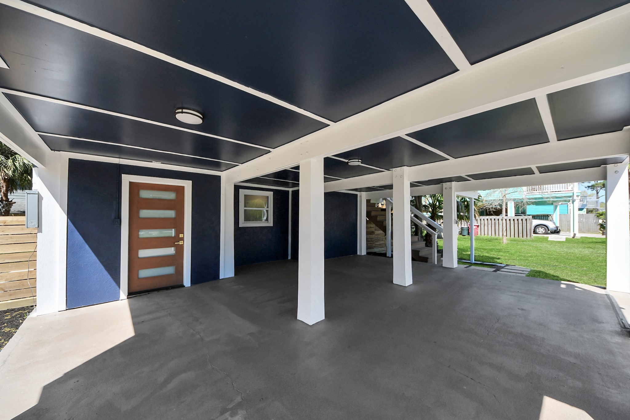 300 Narcissus Road Kemah, TX 77565 - Photo 38 of 47 a view of a porch