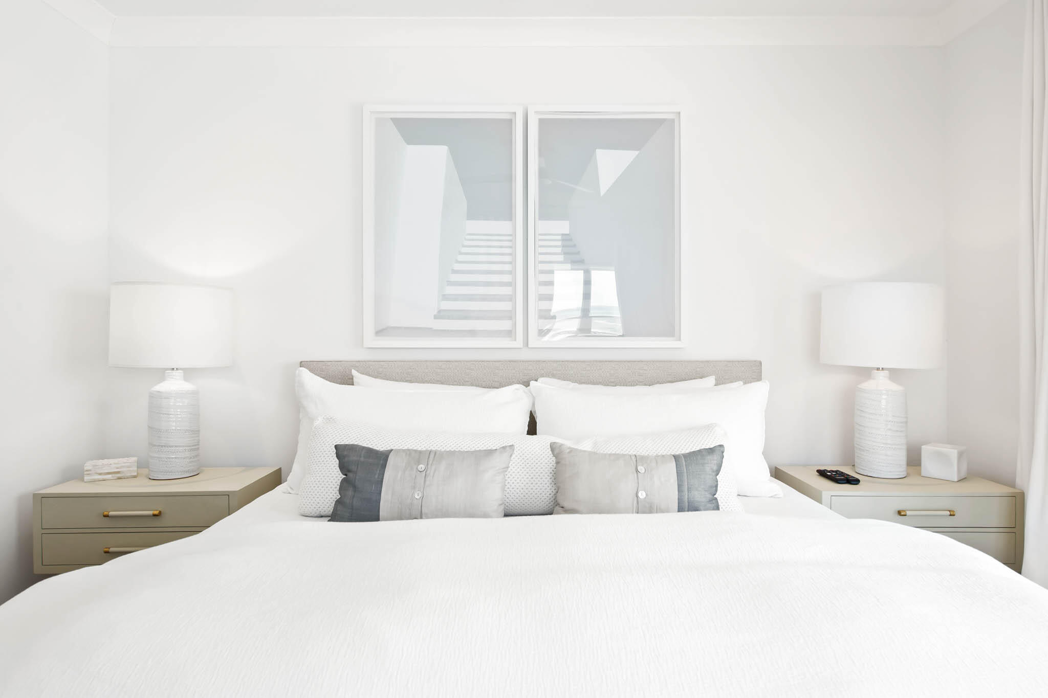 49 Hinton Drive, Unit 5 Santa Rosa Beach, FL 32459 - Photo 28 of 58 a bedroom with a bed and a large mirror