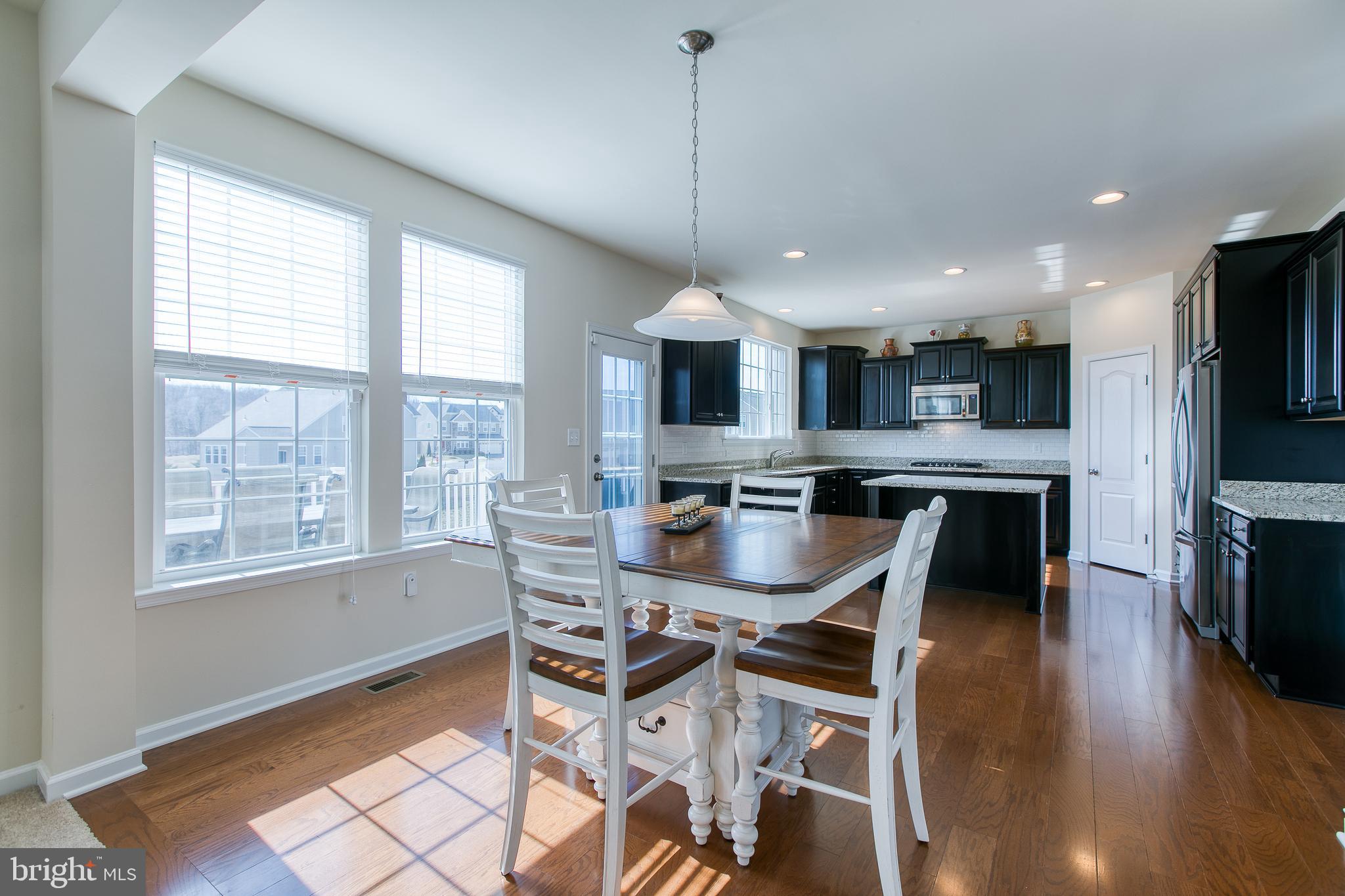 21 Tankard Road Stafford, VA 22554 - Photo 13 of 41 Eat-in Kitchen