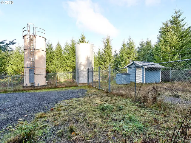 $260,000 | 35517 South Aqua Springs Road, Molalla, OR 97038