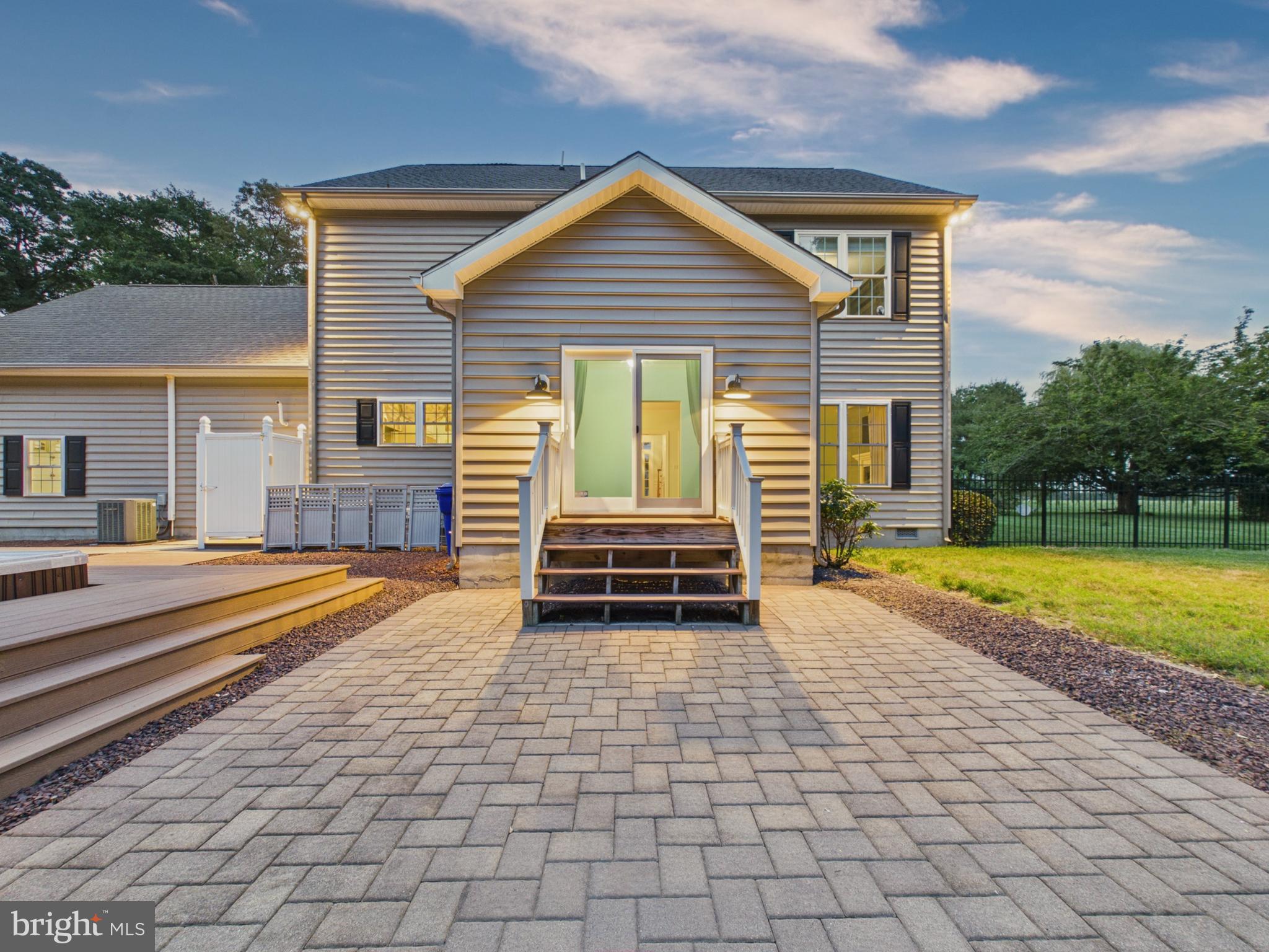 11010 Sunnyside Road Bridgeville, DE 19933 - Photo 78 of 83 Twilight Paver Patio View