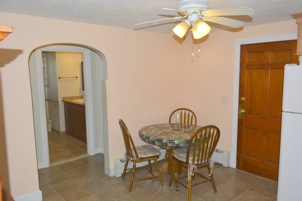 40 Brookwood Road Cranston, RI 02910 - Photo 11 of 29 Gallery Image 11