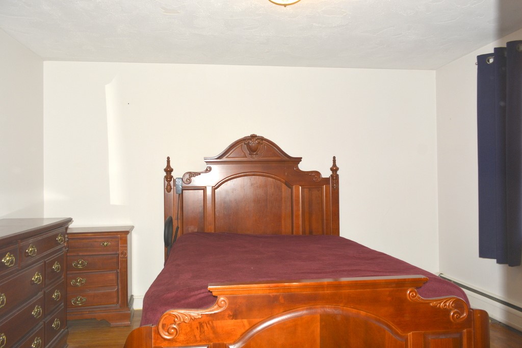 40 Brookwood Road Cranston, RI 02910 - Photo 16 of 29 Gallery Image 16