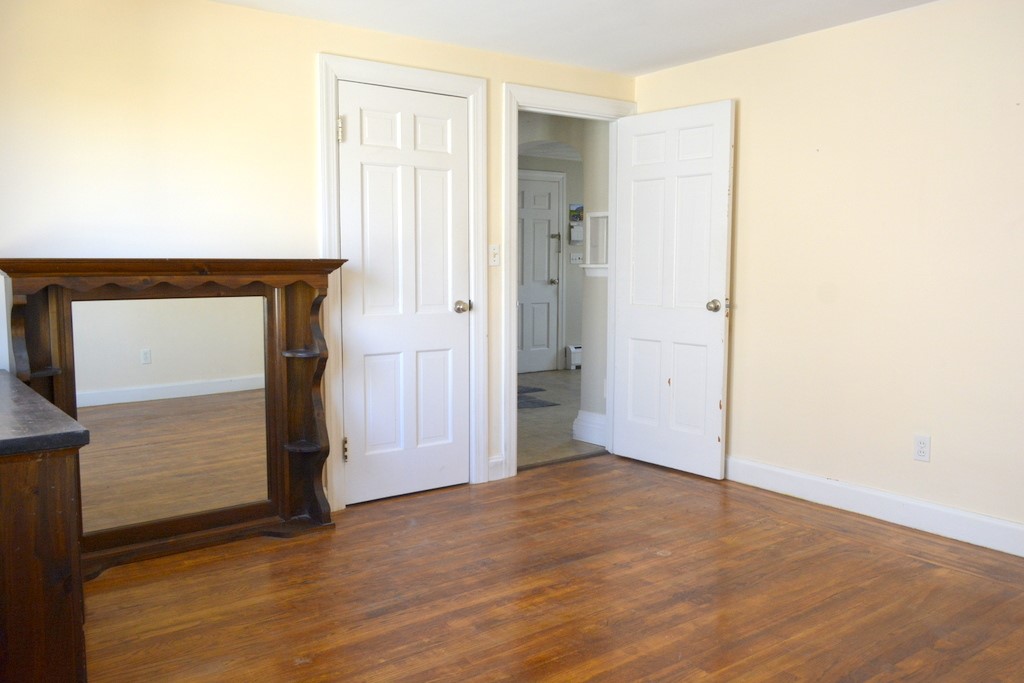 40 Brookwood Road Cranston, RI 02910 - Photo 23 of 29 Gallery Image 23