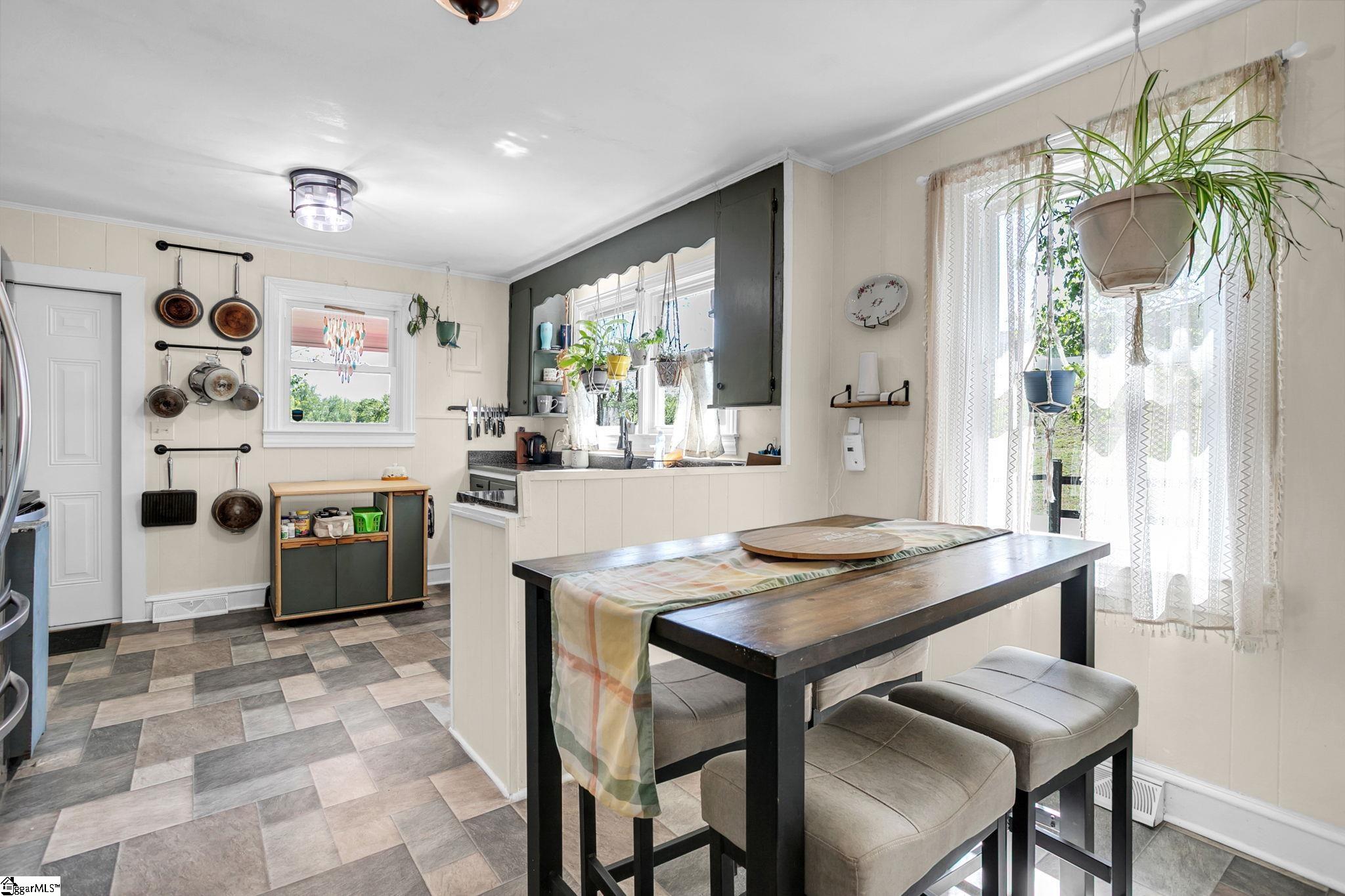 117 Patterson Road Greer, SC 29651 - Photo 9 of 35