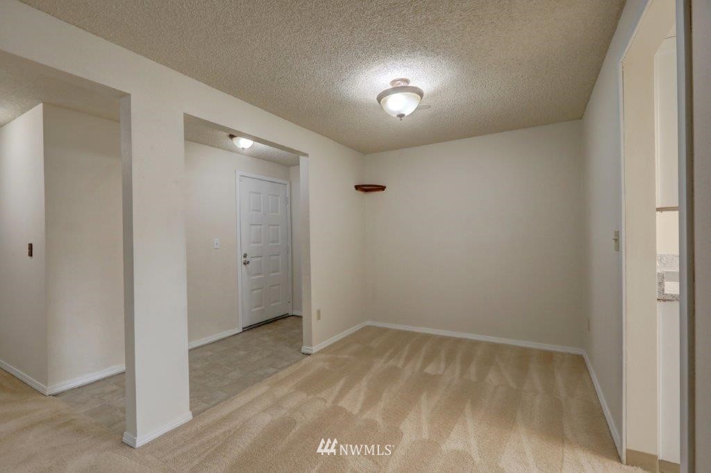 820 Cady Road, Unit A206 Everett, WA 98203 - Photo 3 of 13