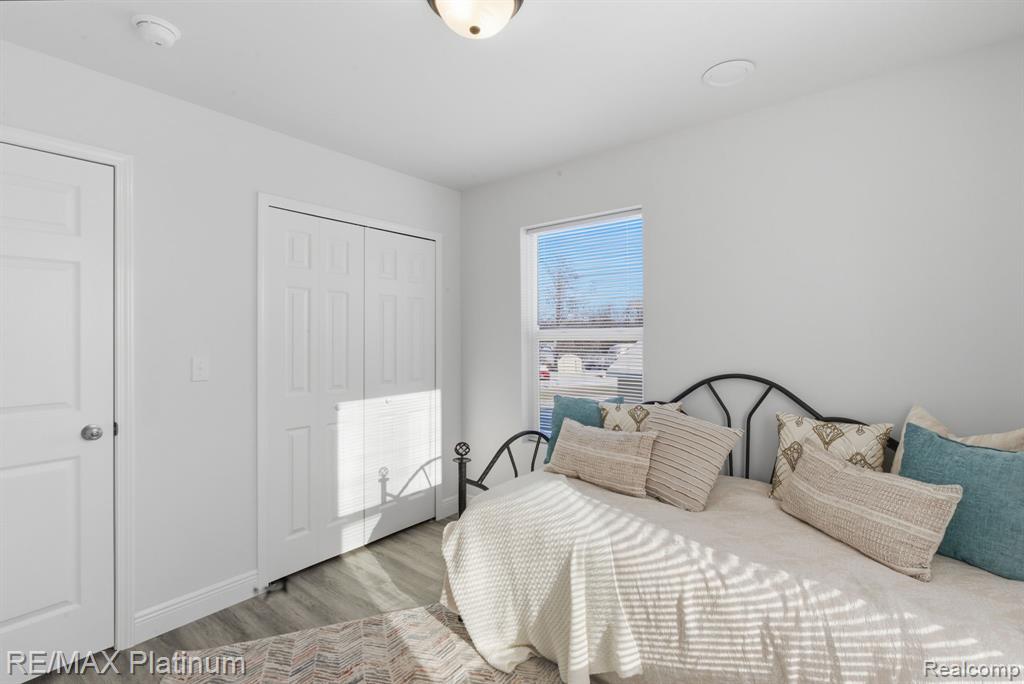 2424 Fisher Road Howell, MI 48855 - Photo 18 of 29 Gallery Image 18