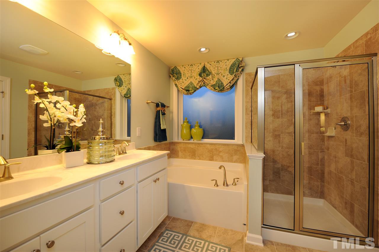 2427 Pecan Ridge Way Apex, NC 27502 - Photo 11 of 11 Gallery Image 11