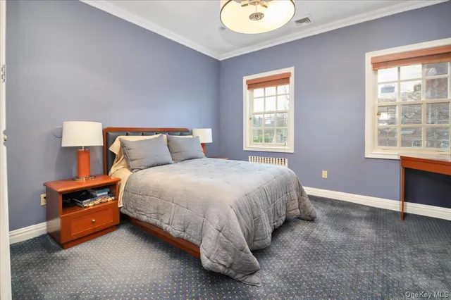 $3,188,888 | 6 Westmoreland Place | Douglaston