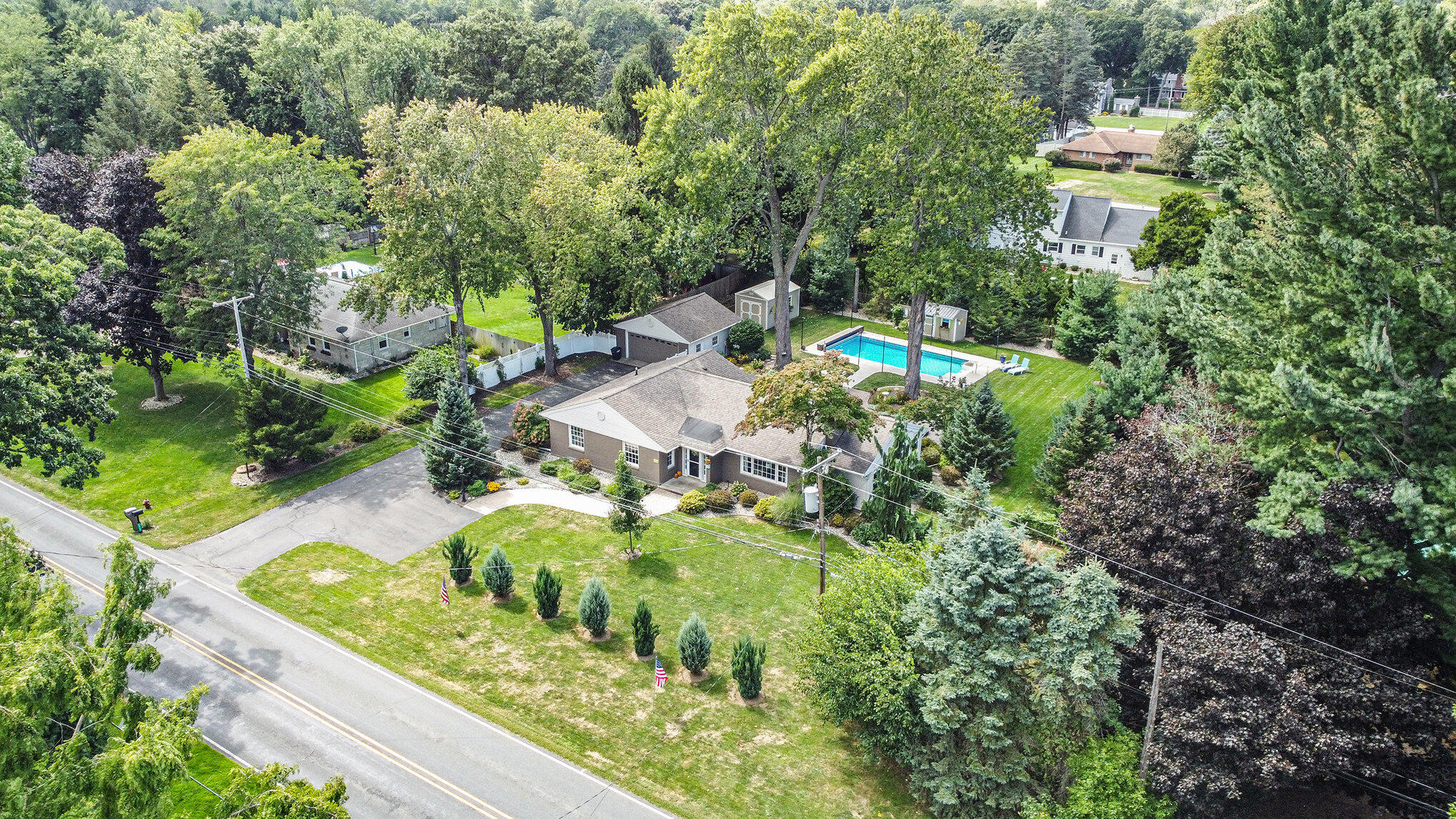 3816 Stonewall Road Jackson, MI 49203 - Photo 18 of 29 018_dji_0977_962