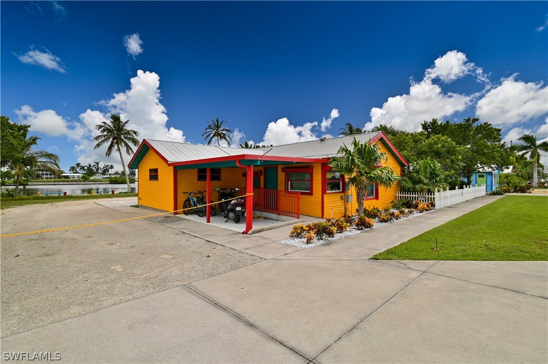 4707 Pine Island Road Matlacha, FL 33993 - Photo 1 of 10 Gallery Image 1