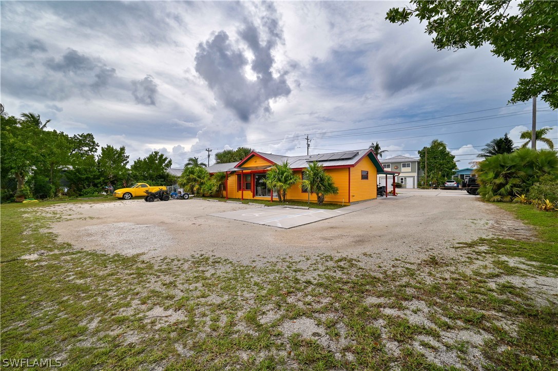 4707 Pine Island Road Matlacha, FL 33993 - Photo 7 of 10 Gallery Image 7