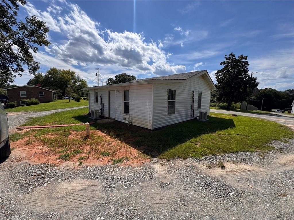1288 Pilot-Westfield Road Pilot Mountain, NC 27041 - Photo 15 of 26