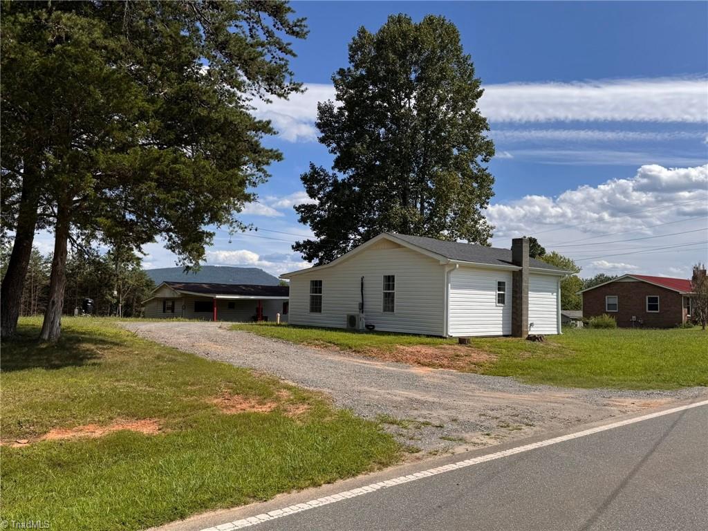 1288 Pilot-Westfield Road Pilot Mountain, NC 27041 - Photo 4 of 26