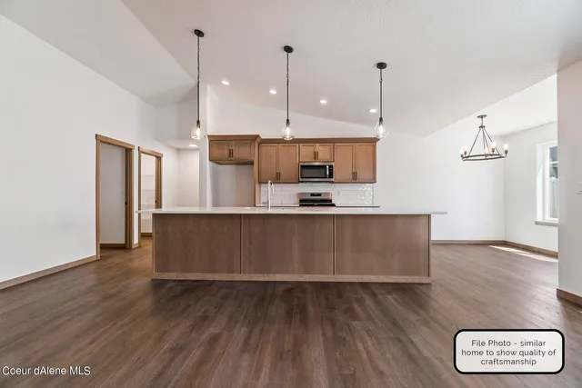 $579,400 | 13380 International Street, Rathdrum, ID 83858