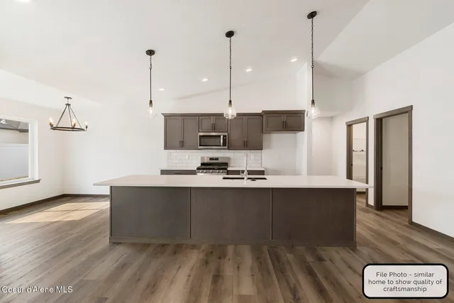 $579,400 | 13380 International Street, Rathdrum, ID 83858