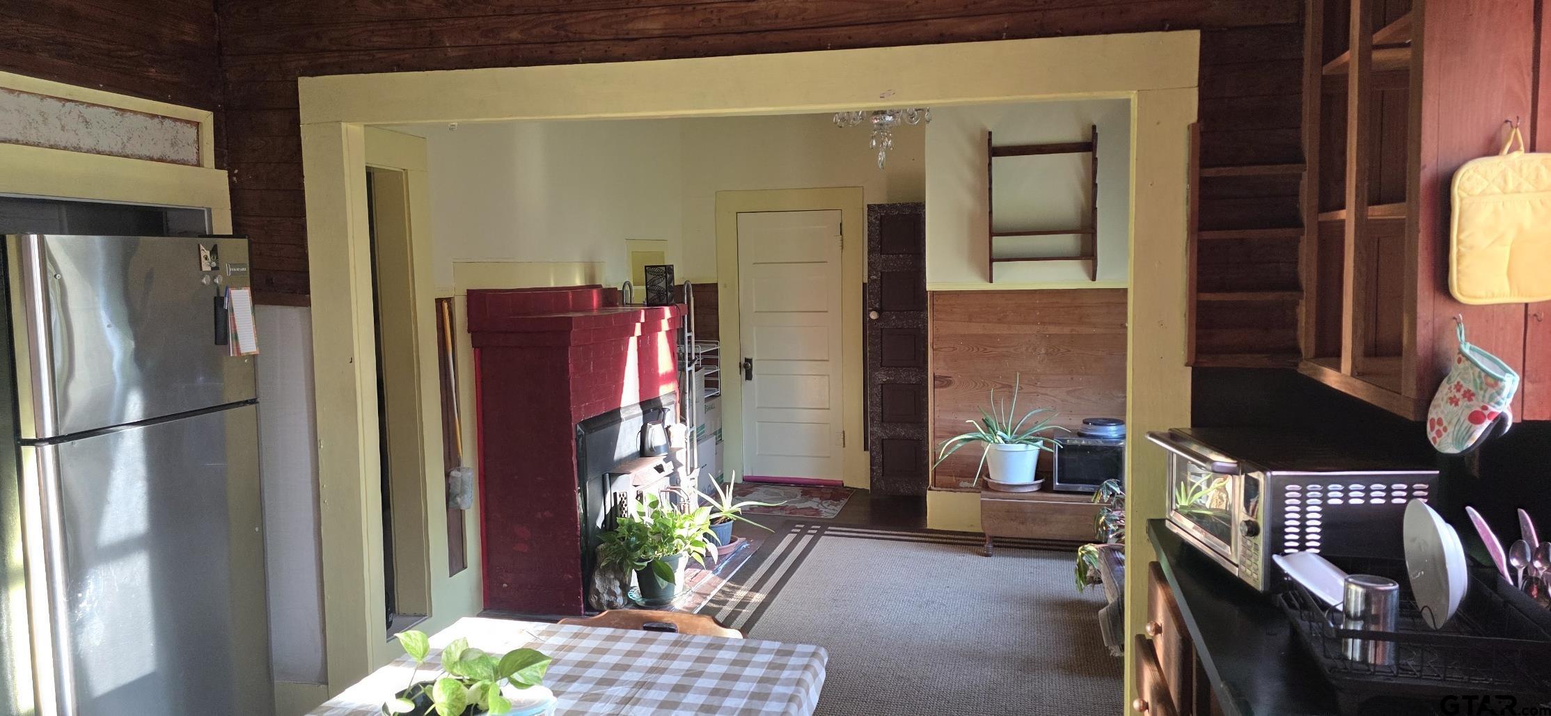 632 Highway 7 Pollok, TX 75969 - Photo 11 of 27 a view of balcony and patio