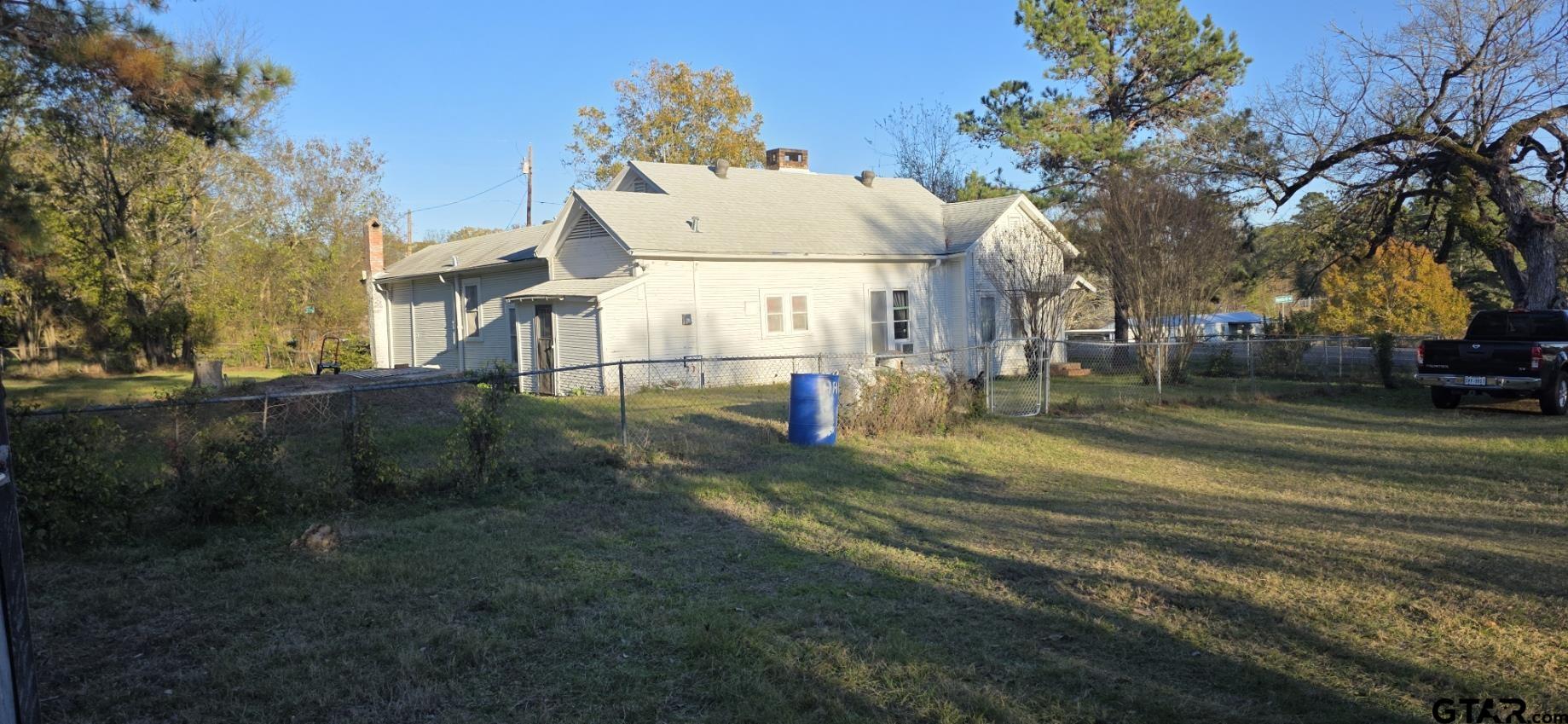 632 Highway 7 Pollok, TX 75969 - Photo 5 of 27 a view of a outdoor space