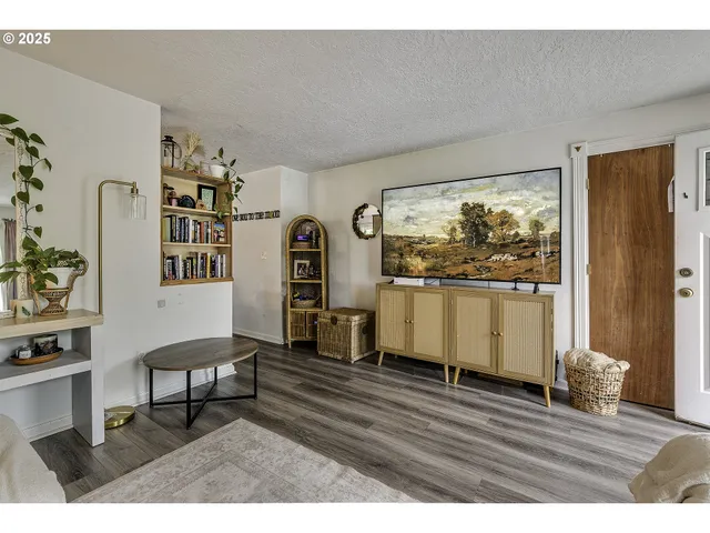 $385,000 | 234 North 6th Street, St. Helens, OR 97051