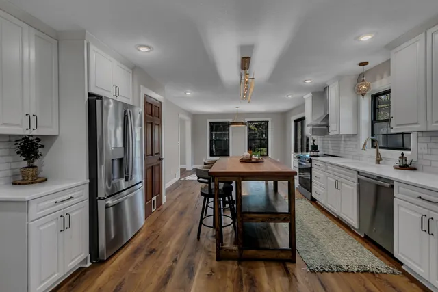 $395,000 | 501 Riverside Avenue North, Sartell, MN 56377