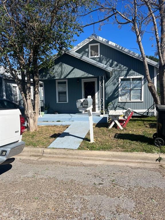 106-108 South Kansas Ave  