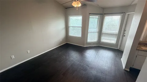 $1,550 | 5313 Indio Drive, Unit D, Austin, TX 78745