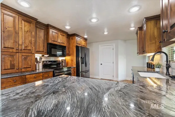 $874,900 | 1750 Sand Hollow Road, Caldwell, ID 83607