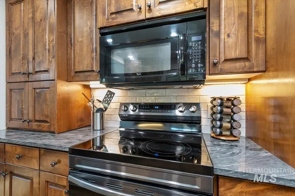 $874,900 | 1750 Sand Hollow Road, Caldwell, ID 83607