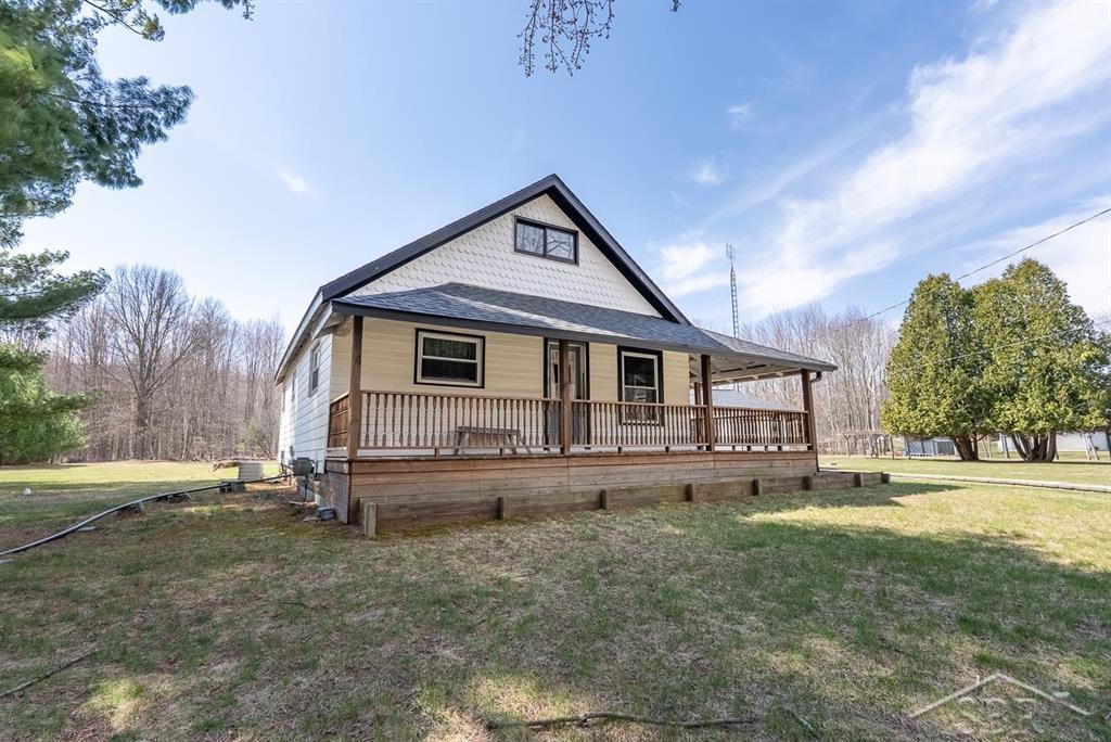 342 East Miller Road Midland, MI 48640 - Photo 39 of 46