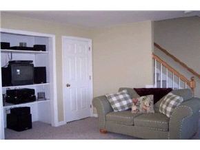 33 B Merrimack Street Amherst, NH 03031 - Photo 8 of 9