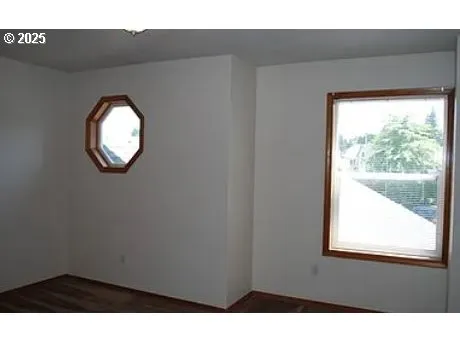 $525,000 | 14811-14813 Northeast Fremont Court, Portland, OR 97230