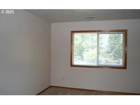 $529,900 | 14811-14813 Northeast Fremont Court, Portland, OR 97230