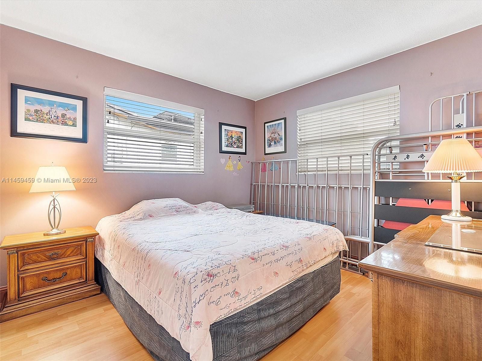 4104 Garfield Street Hollywood, FL 33021 - Photo 14 of 32