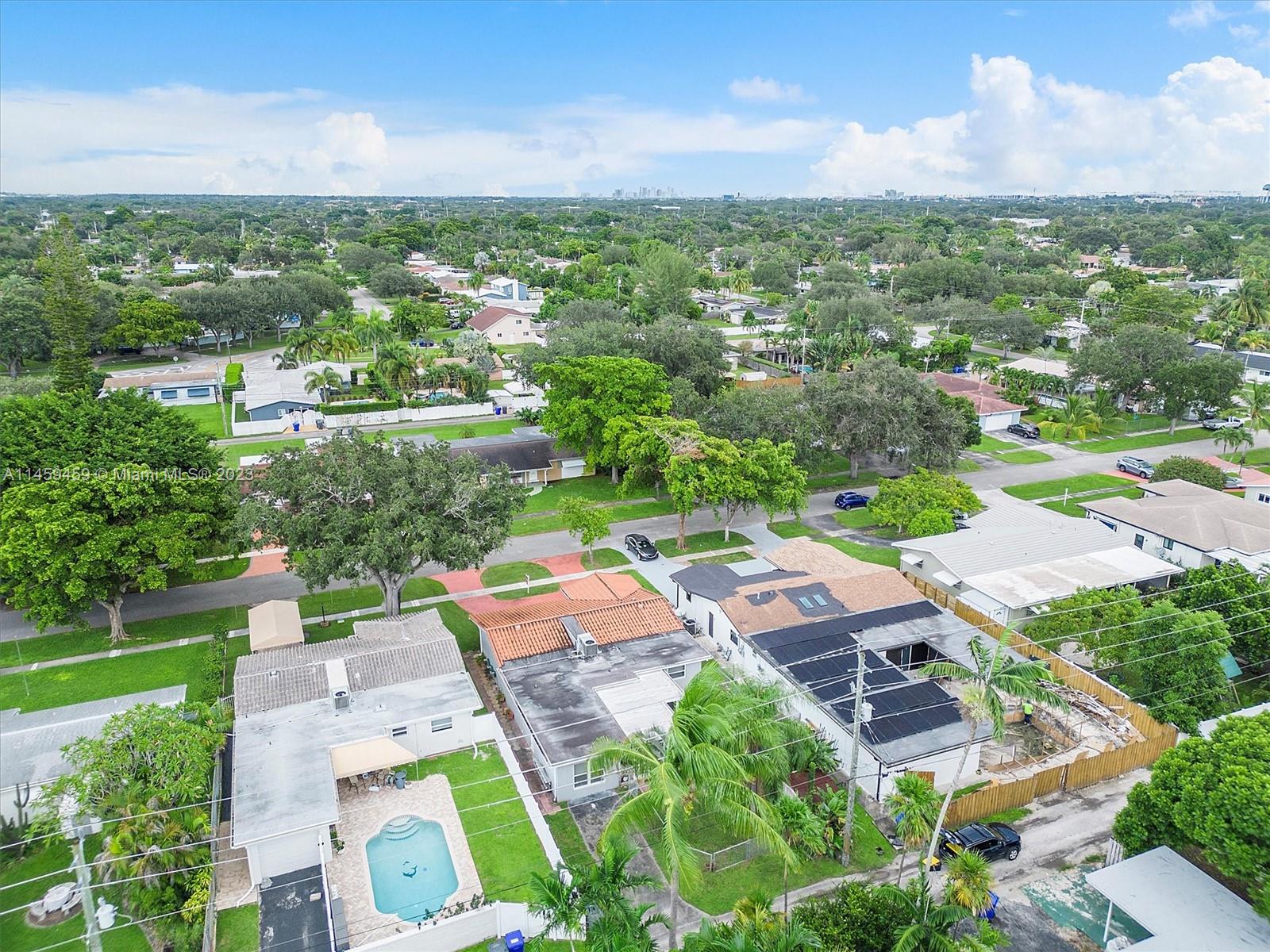 4104 Garfield Street Hollywood, FL 33021 - Photo 29 of 32