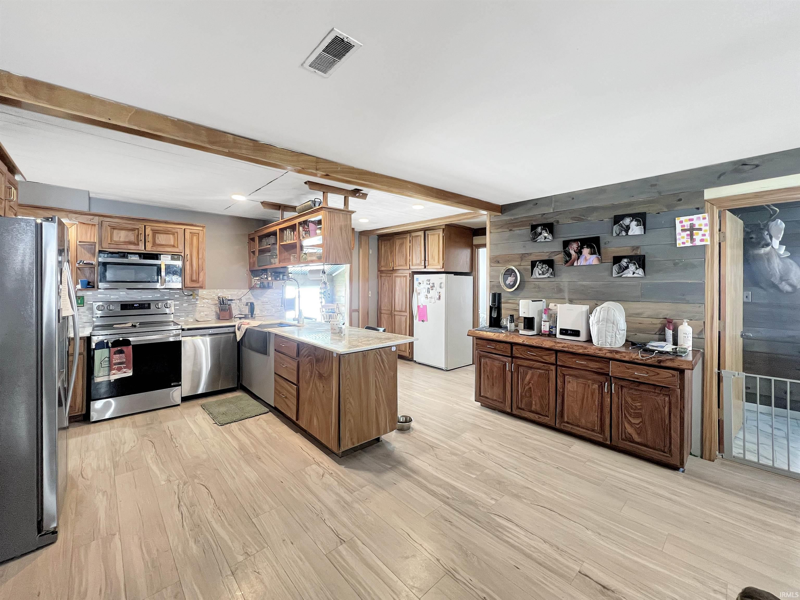 6064 North 600 West Jasper, IN 47546 - Photo 4 of 34