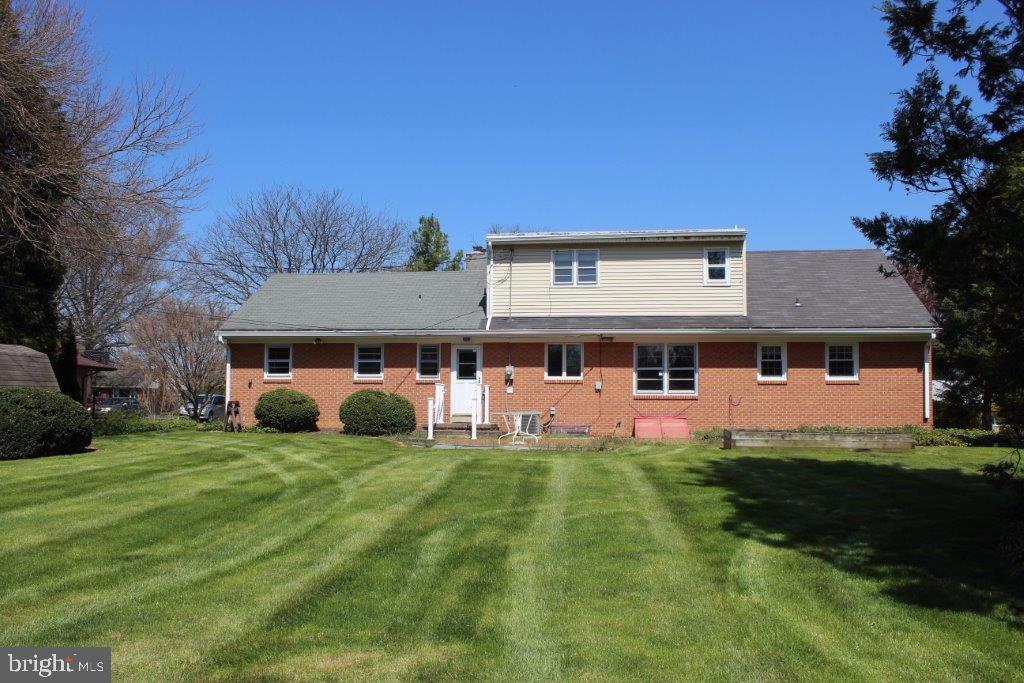 412 Ruth Ridge Drive Lancaster, PA 17601 - Photo 23 of 24