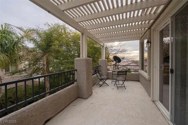 $3,000 | 852 South Paseo Rocoso Place, Las Vegas, NV 89138