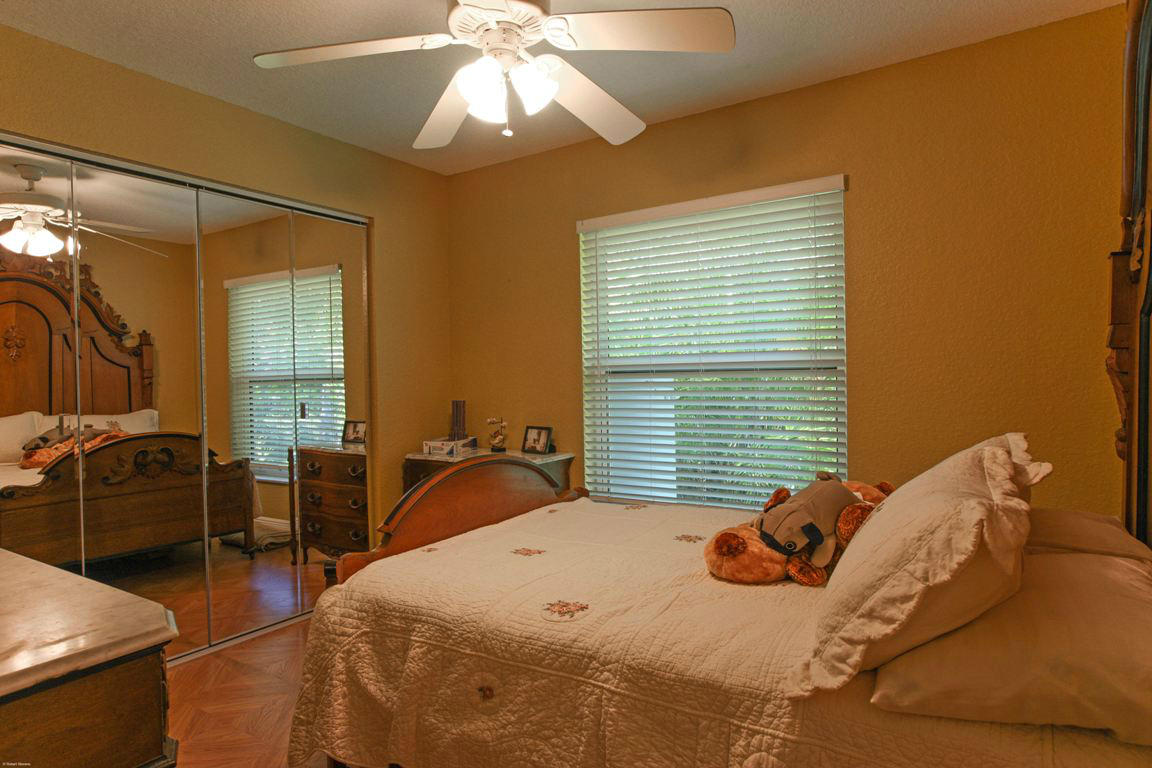 5310 Homeland Road Lake Worth, FL 33449 - Photo 20 of 37 0026