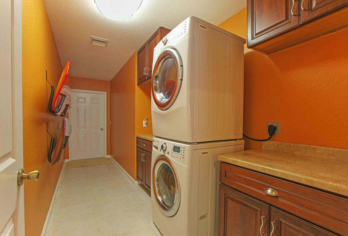 5310 Homeland Road Lake Worth, FL 33449 - Photo 21 of 37 0027