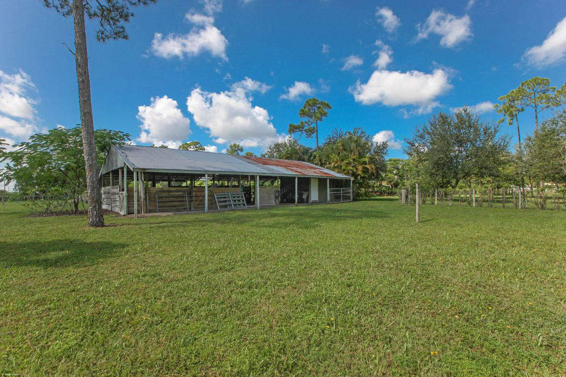 5310 Homeland Road Lake Worth, FL 33449 - Photo 26 of 37 0032