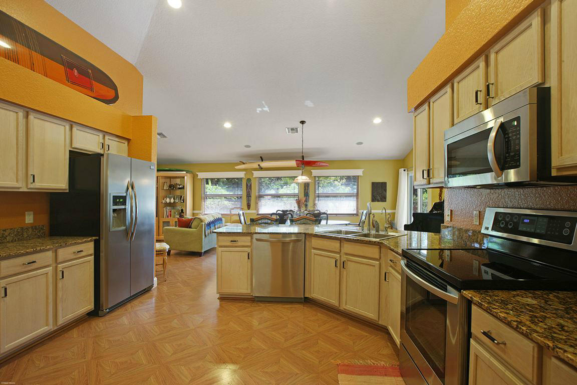 5310 Homeland Road Lake Worth, FL 33449 - Photo 8 of 37 0014