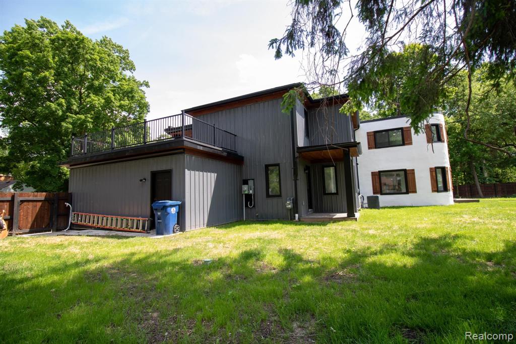 27306 Meadowbrook Road Redford, MI 48239 - Photo 29 of 33