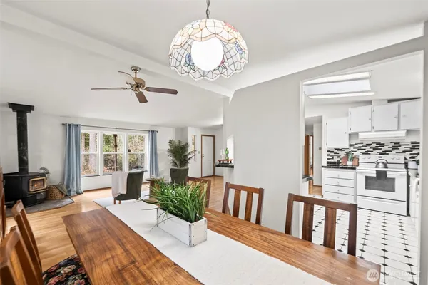 $375,000 | 61 North Cresthill Way, Hoodsport, WA 98548