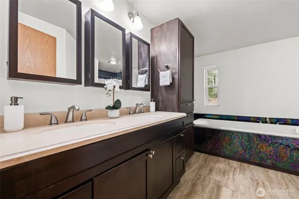 $375,000 | 61 North Cresthill Way, Hoodsport, WA 98548