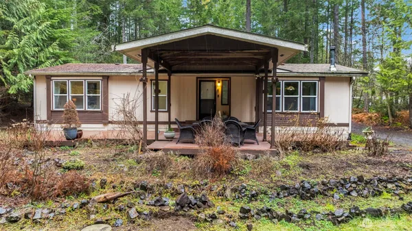 $375,000 | 61 North Cresthill Way, Hoodsport, WA 98548