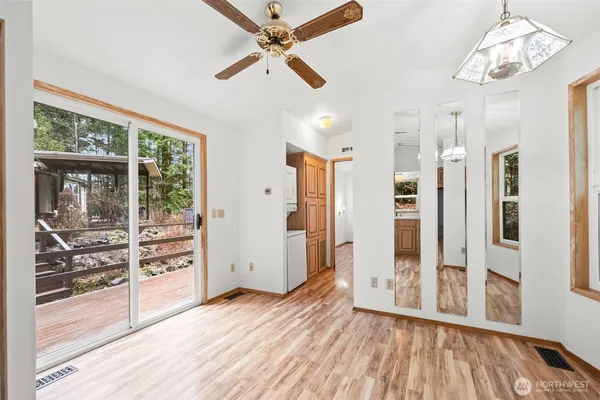 $375,000 | 61 North Cresthill Way, Hoodsport, WA 98548