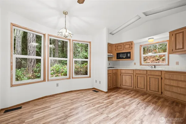 $375,000 | 61 North Cresthill Way, Hoodsport, WA 98548