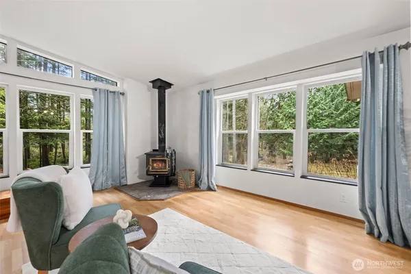 $375,000 | 61 North Cresthill Way, Hoodsport, WA 98548