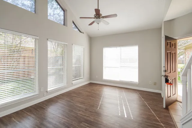 $1,740 | 10622 Lofty Pines Drive, Houston, TX 77065